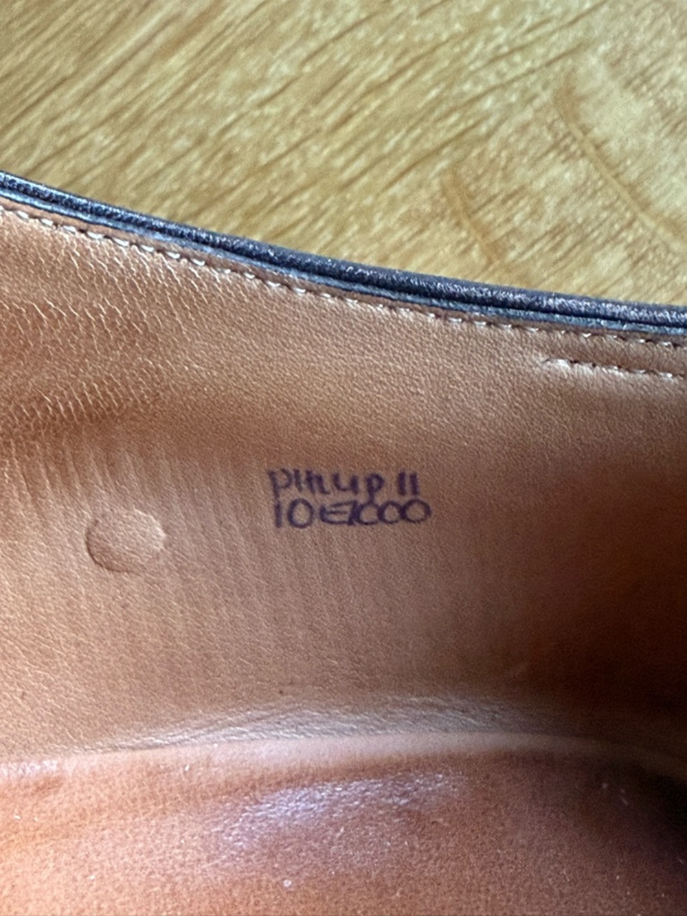 John Lobb~Men's Brown Leather Cap-Toe Oxford Shoes - Picture 8 of 8